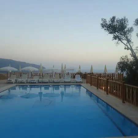 Kabak Armes Hotel 3*