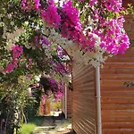 Kabak Armes Hotel