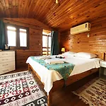Kabak Armes Faralya