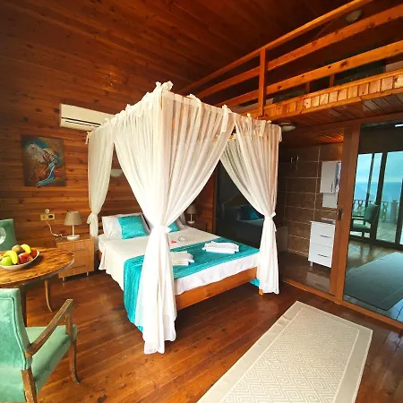 ホテル Kabak Armes