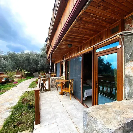 Kabak Armes ホテル