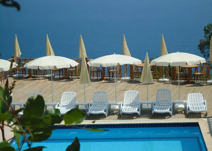 Hotel Kabak Armes 3*