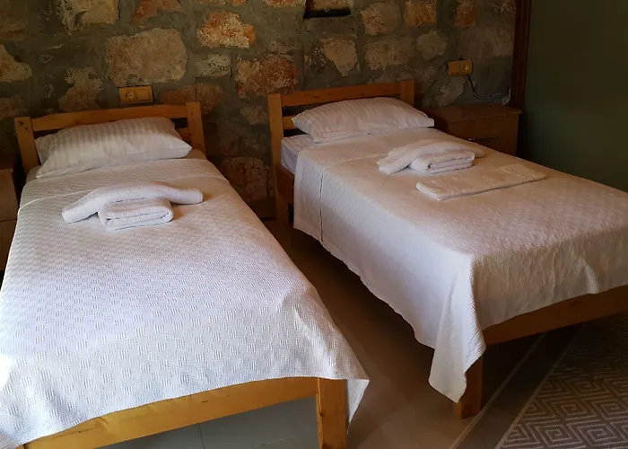 Hotel Kabak Armes 3*